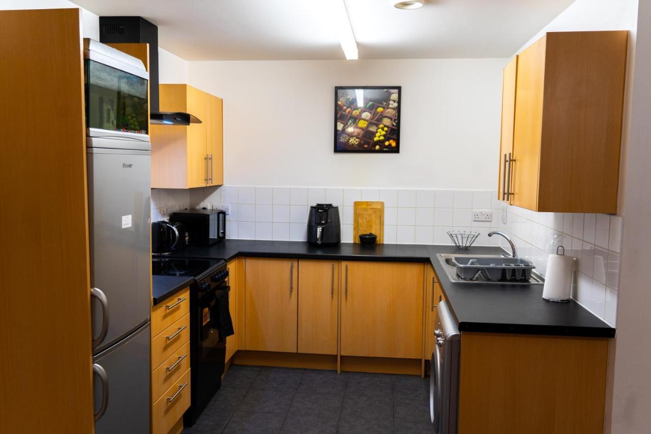 Lovely 1-Bed Apartment In Hackney Londra Esterno foto